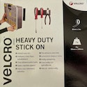 installation sans perçage colle ou Velcro